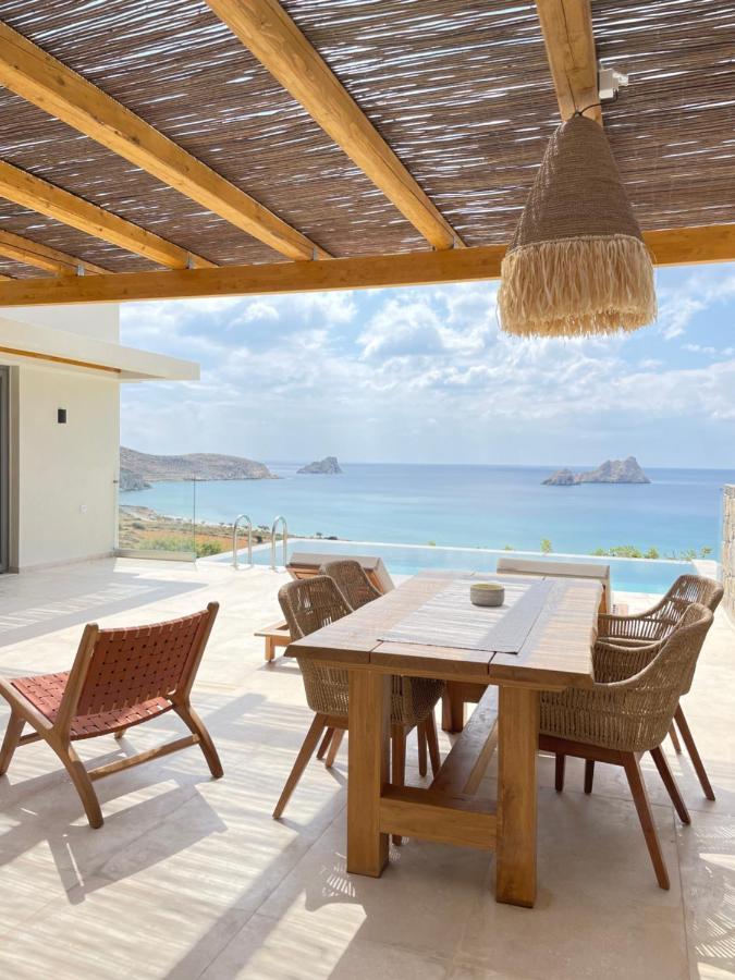 Almyra Villas أكسيروكامبوس المظهر الخارجي الصورة